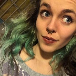 Meet your Posher, Kelsey